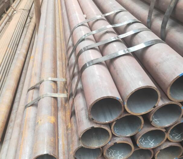 �ڽ�ʯ���ѻ���